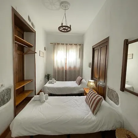 Preciosa Casa Emblematatica, Piscina,wifi بيت للعطل Santa Catalina