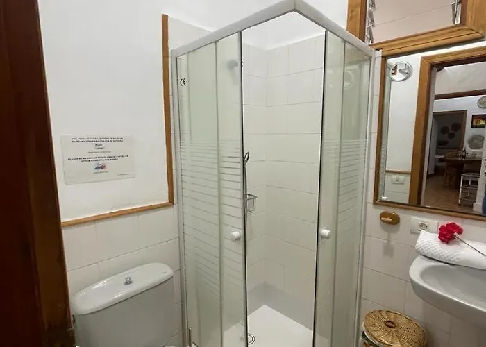 Preciosa Casa Emblematatica, Piscina,wifi بيت للعطل *